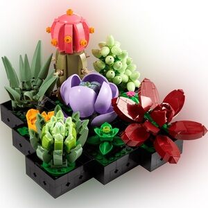LEGO Botanical Collection: Succulents (10309) - Pre-built + Manuals